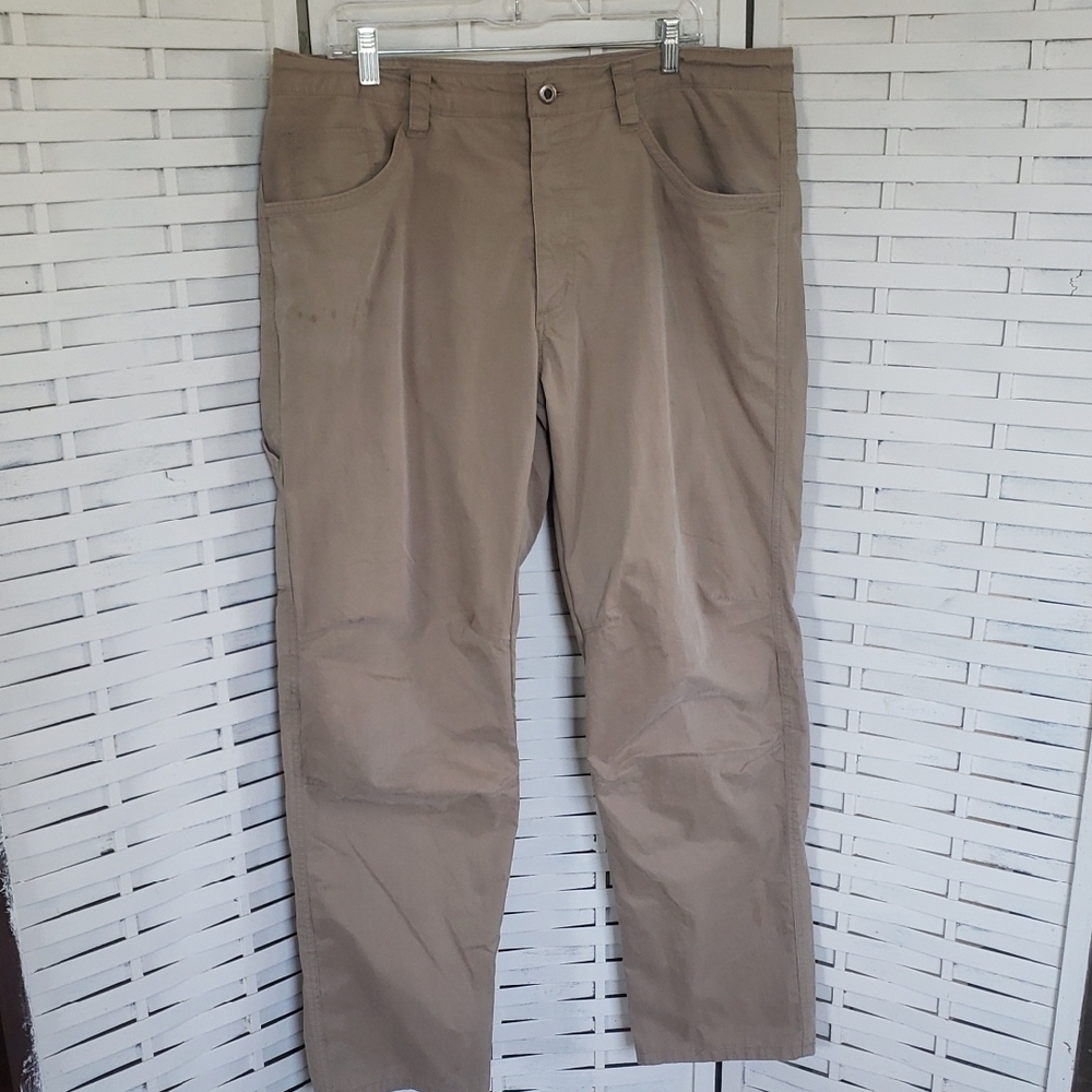 Patagonia Men's Kakhy Cargo Outdoors Pants Size 38